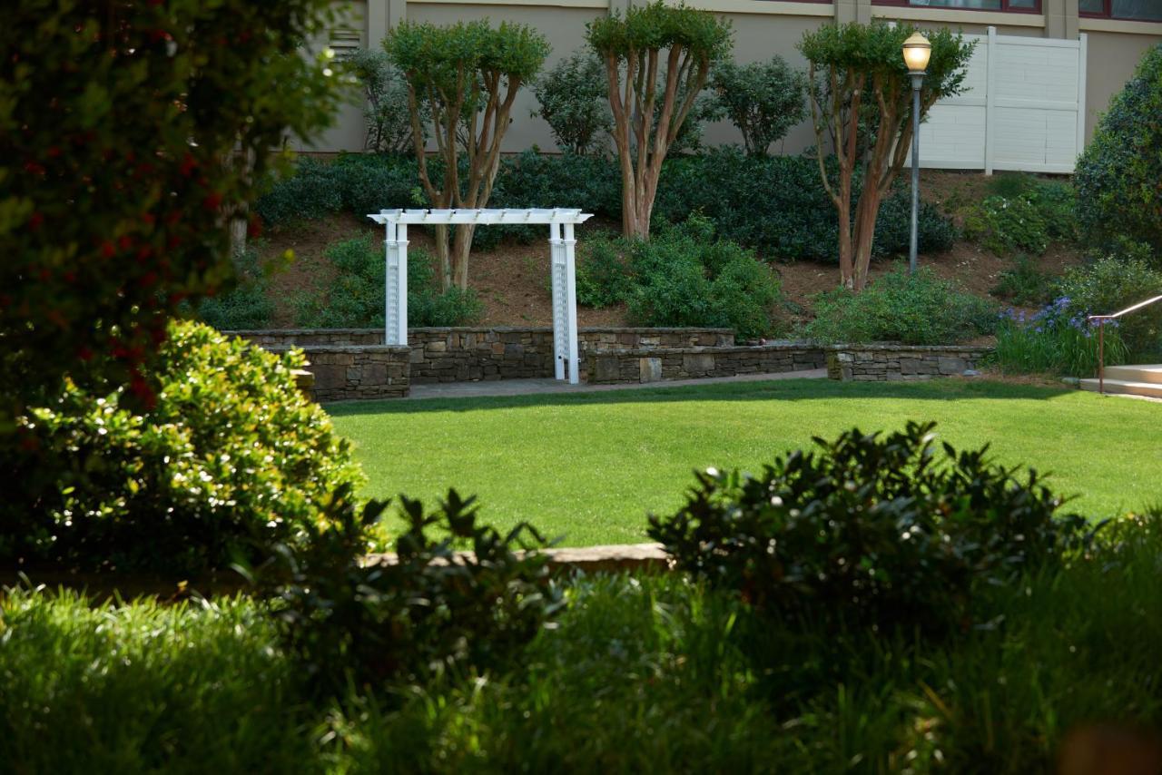 Emory Conference Center Hotel Атланта Экстерьер фото